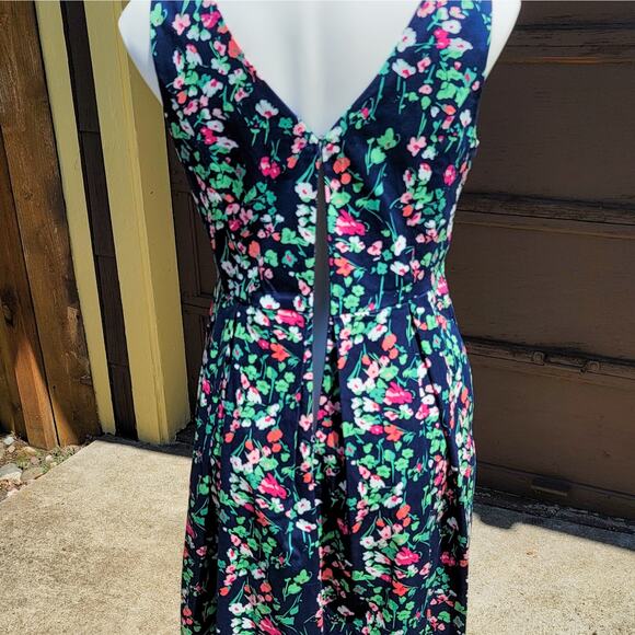 Nine West fit & flare double V neck sleeveless floral dress w-pockets size 6 - Picture 7 of 15